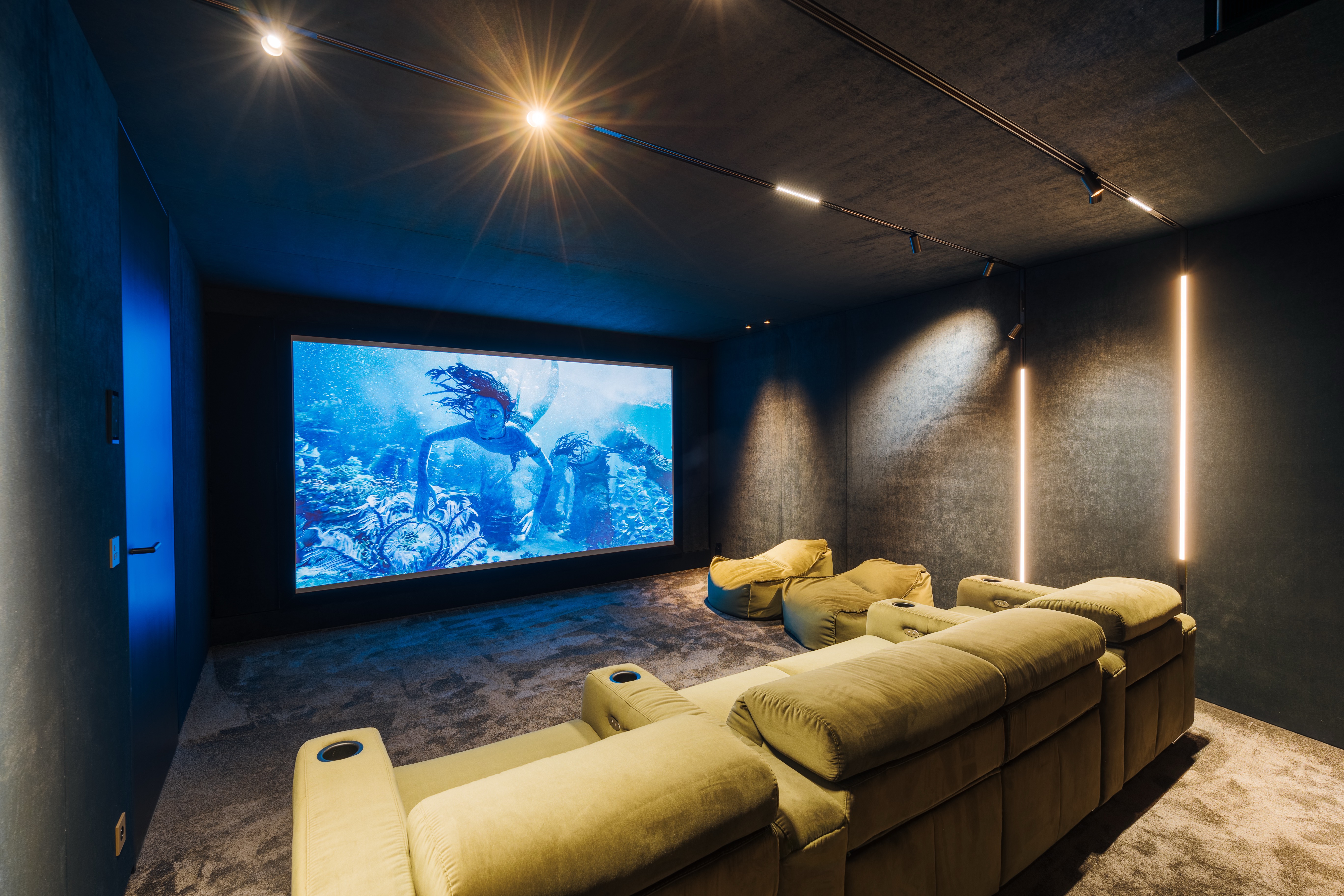Luxury Cinema
Collection